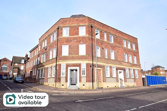 2 Bedroom Terraced House For Sale In Duke Residence, Duke Street, Luton, Bedfordshire, LU2