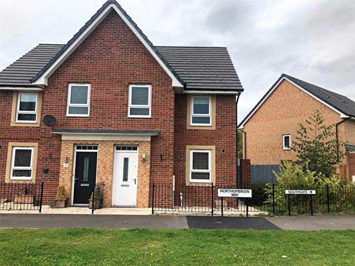 3 Bedroom Semi Detached House To Rent In Northumbrian Way, Killingworth, Newcastle Upon Tyne, Tyne & Wear, NE12