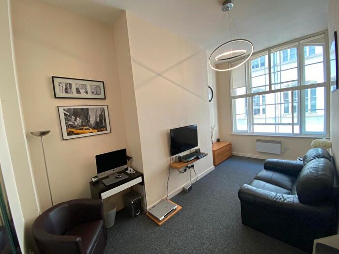1 Bedroom Apartment To Rent In The Albany, Old Hall St, L3