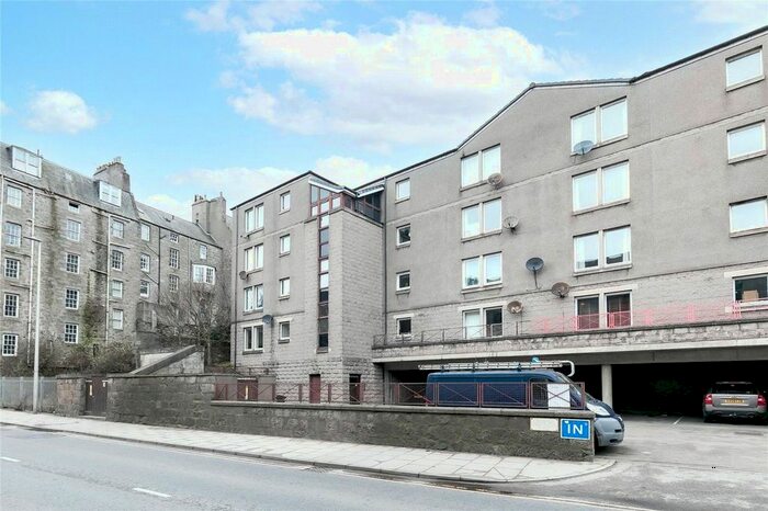 2 Bedroom Flat To Rent In Virginia Street, Aberdeen, AB11