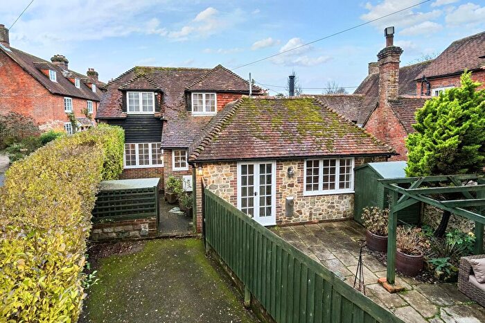 2 Bedroom Cottage For Sale In Queens Street, Stedham, GU29