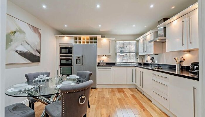 1 Bedroom Flat To Rent In Grosvenor Hill, Mayfair, London, W1K