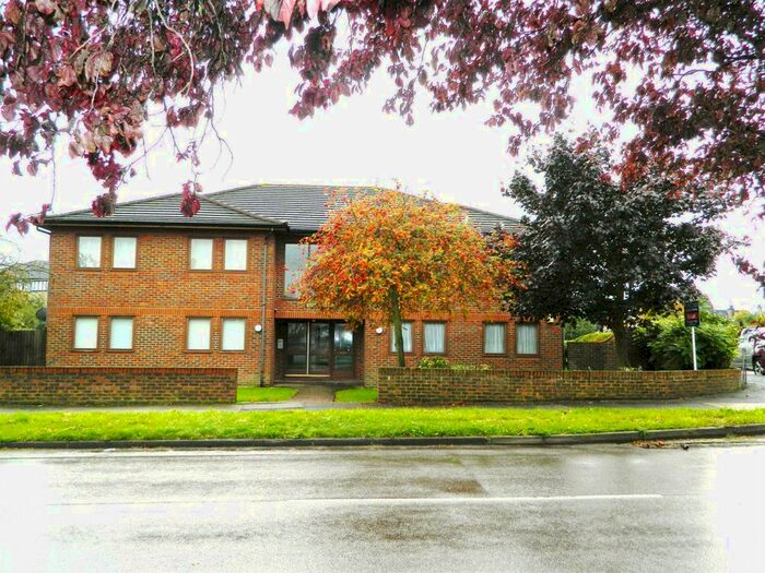 1 Bedroom Flat To Rent In Churchill Park, Attlee Drive, Dartford, DA1