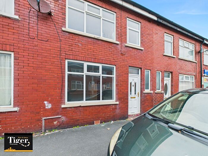 3 Bedroom Terraced House To Rent In Bedford Road, Blackpool, FY1