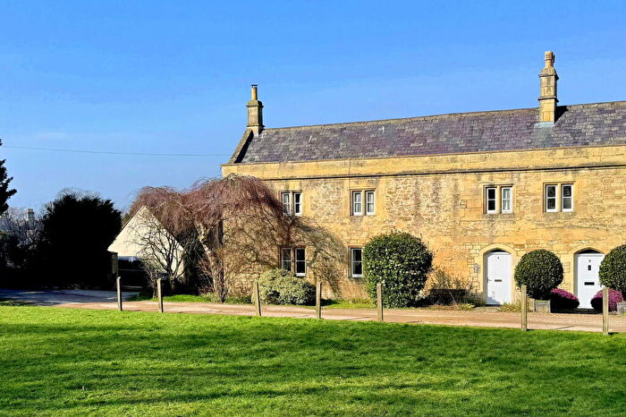 4 Bedroom Semi-Detached House For Sale In Manor Drive, Bathford, BA1