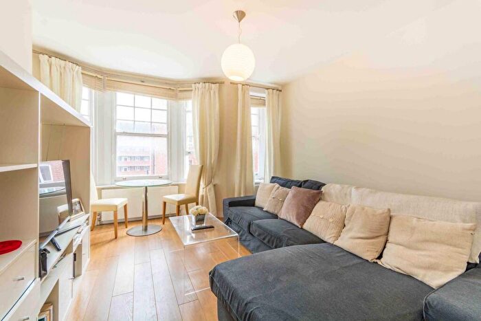 2 Bedroom Flat To Rent In Lisson Street, Marylebone, London, NW1