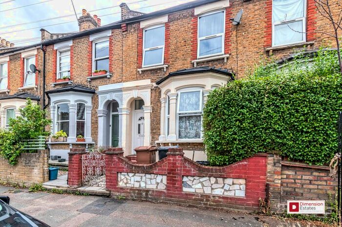 5 Bedroom Terraced House To Rent In Durrington Road, Clapton, Hackney, E5