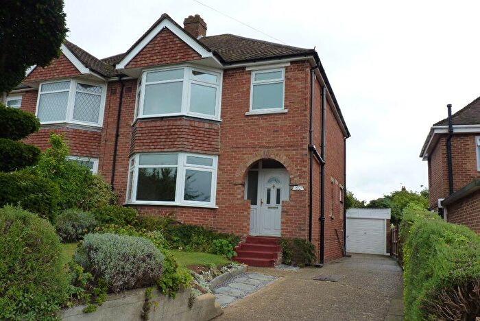 3 Bedroom Semi-Detached House To Rent In East Cosham Road, Drayton, Portsmouth, PO6