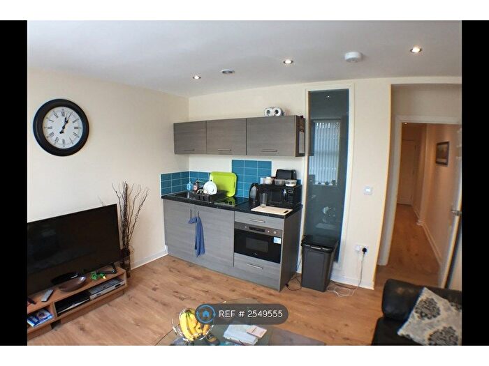1 Bedroom Flat To Rent In Market Street, Ebbw Vale, NP23