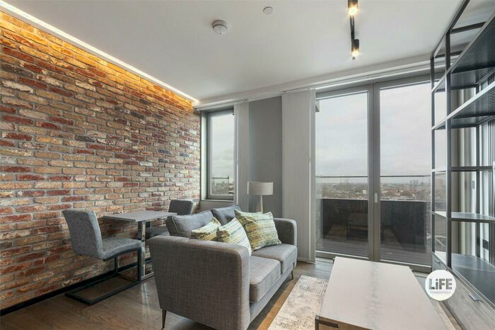 Apartment To Rent In Hewett Street, London, EC2A