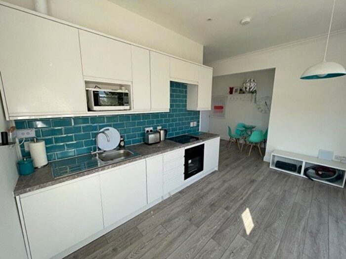 2 Bedroom Flat To Rent In St James Road, Leicester, LE2