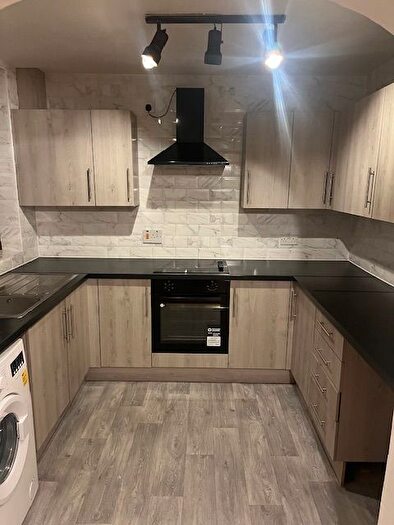 3 Bedroom Terraced House To Rent In Oakleafe Road, London, IG6