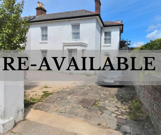 3 Bedroom Flat To Rent In Village Road, Alverstoke, Gosport, PO12