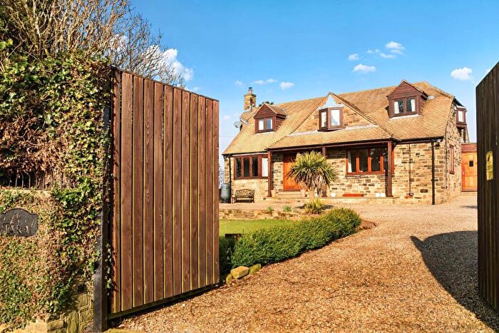 3 Bedroom Detached House For Sale In Blackmoor Lane, Bardsey, Leeds, LS17