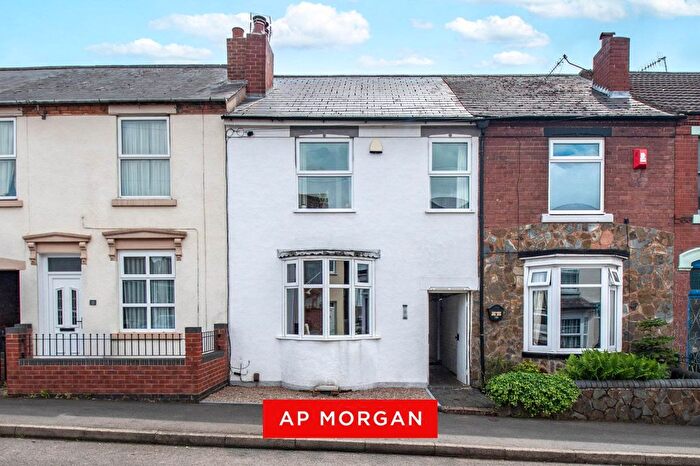 3 Bedroom Terraced House For Sale In Alwen Street, Stourbridge, West Midlands, DY8
