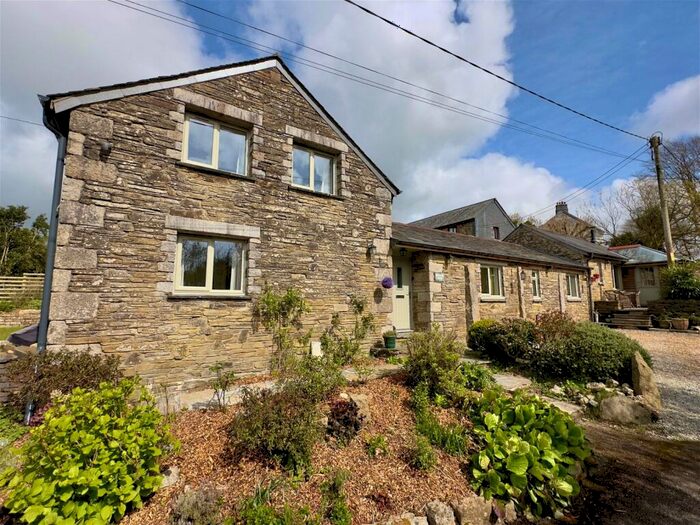 3 Bedroom Detached House For Sale In St Tudy, PL30