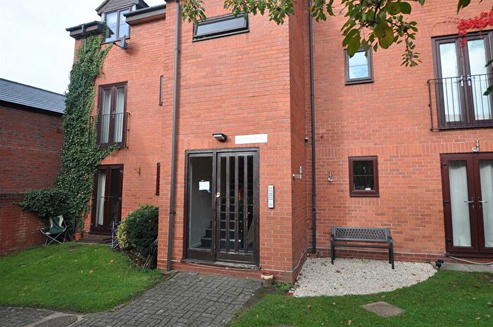 1 Bedroom Apartment To Rent In Craven Lane, Southam, CV47