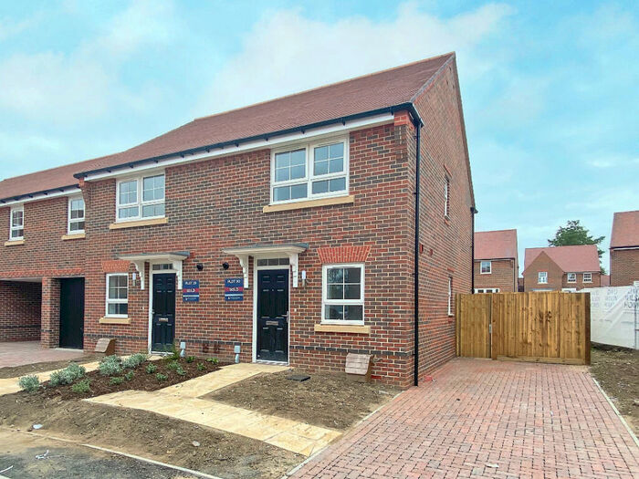 2 Bedroom Semi-Detached House To Rent In Kilners Grange, Tongham, Farnham, GU10