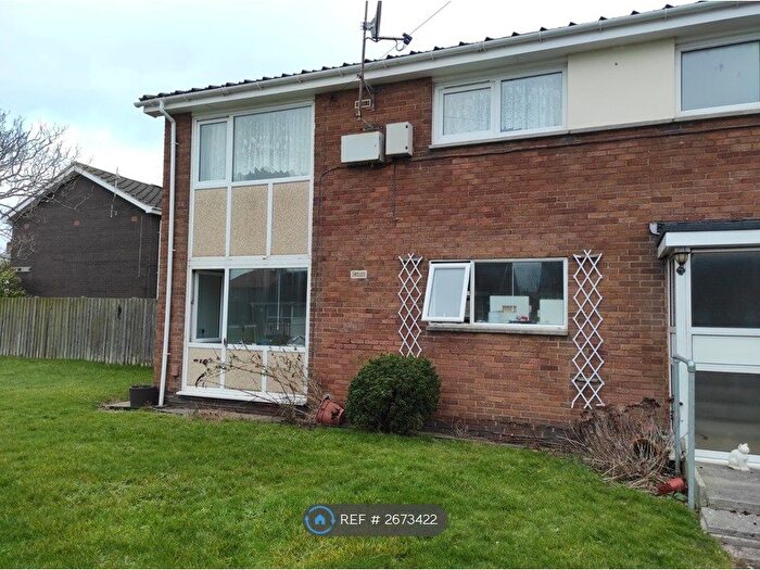 1 Bedroom Flat To Rent In Clayton Crescent, Blackpool, FY4