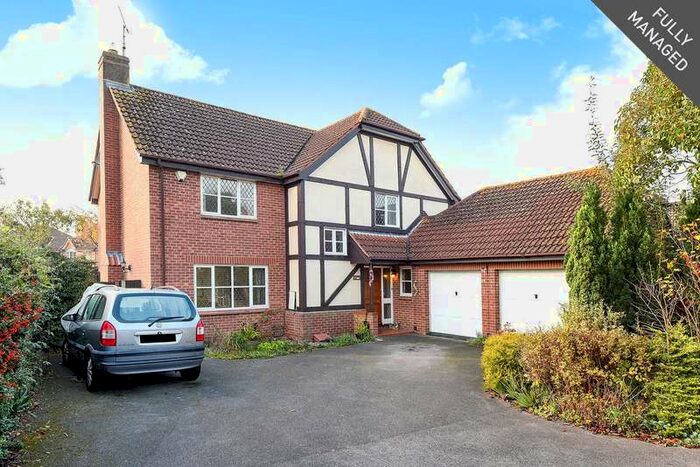 4 Bedroom Detached House To Rent In Bedfordshire Down, Warfield, Berkshire, RG42