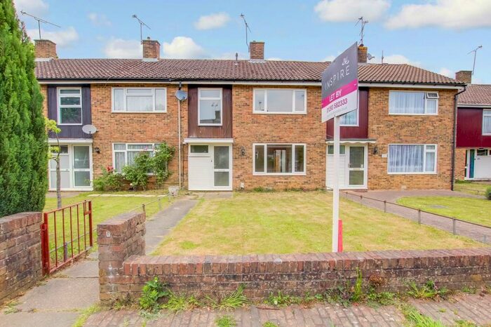 3 Bedroom Terraced House To Rent In Sherwood Walk, Crawley, RH10