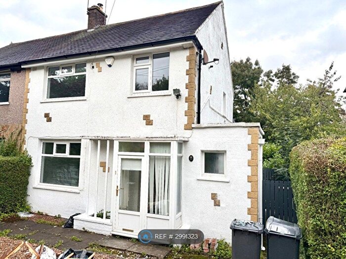 3 Bedroom Semi-detached House To Rent In St. Margarets Avenue, Bradford, BD4