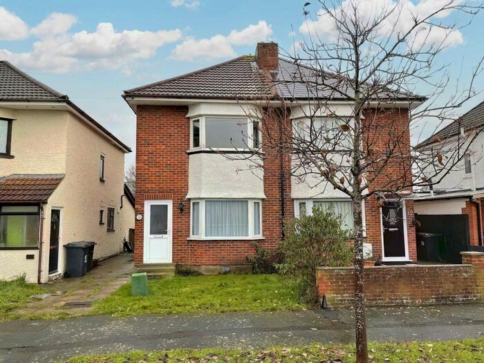 3 Bedroom Semi-Detached House To Rent In Walking Distance To Castlepoint, Cattistock Road, Bournemouth, BH8