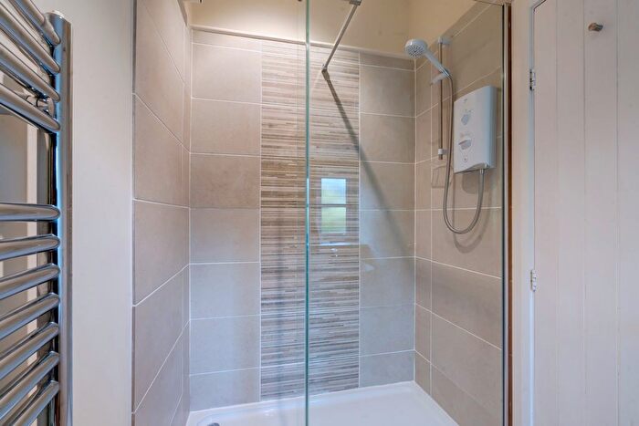 2 Bedroom Cottage For Sale In Toll Bar Cottage, Chestnut Hill, CA12