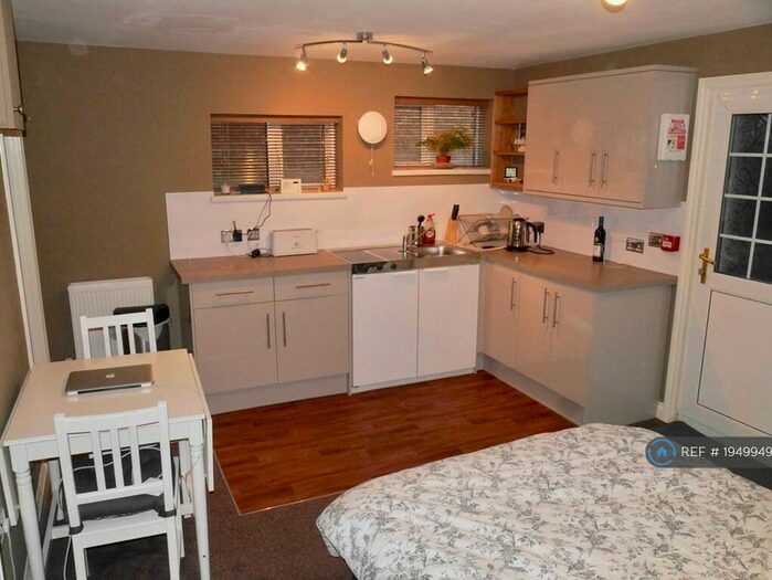 Studio To Rent In Stanley Road, Oxford, OX4