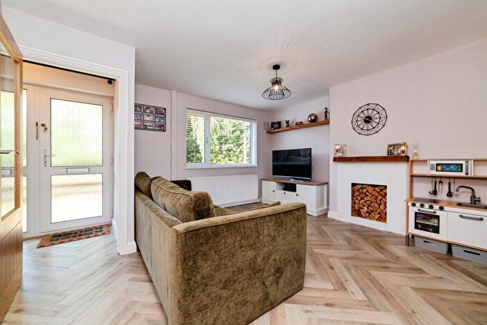 2 Bedroom Terraced House For Sale In Haymeads, Welwyn Garden City, AL8