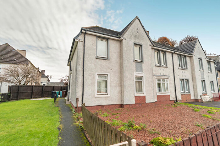 3 Bedroom Flat For Sale In Fallside Road, Uddingston, G71