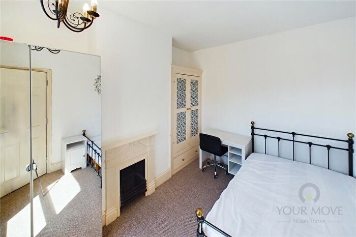 5 Bedroom House To Rent In Abington Avenue, Northampton, NN1