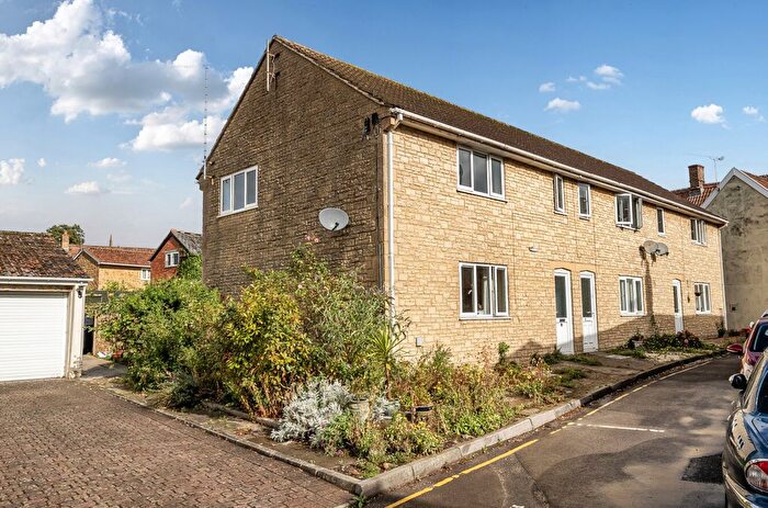 1 Bedroom Flat For Sale In Wharf Lane, Ilminster, Somerset, TA19
