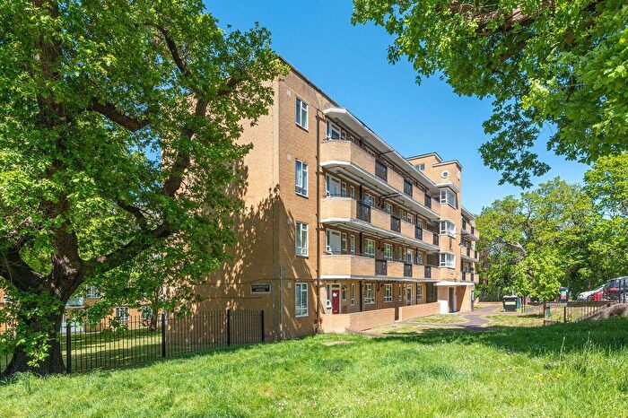 2 Bedroom Flat For Sale In Dashwood House, Sydenham Hill, London, SE21