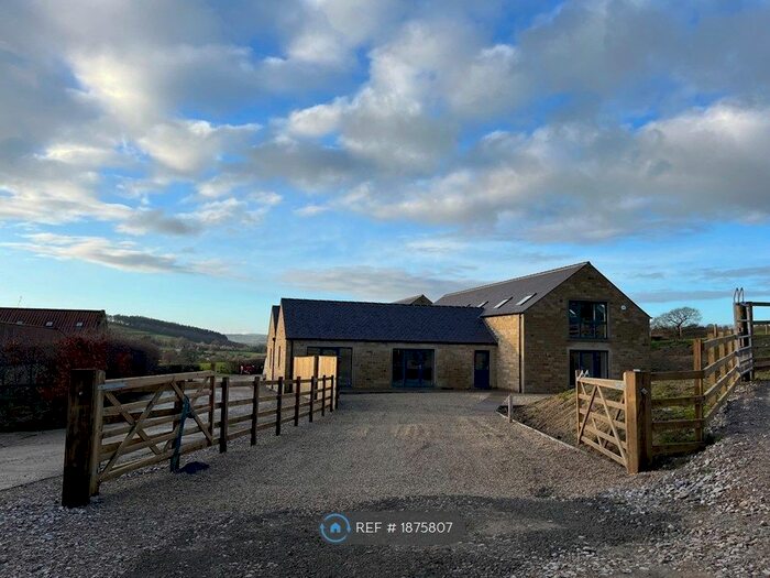 3 Bedroom Semi-Detached House To Rent In The Courtyard, Harrogate, HG3
