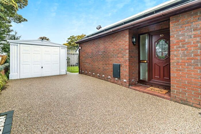 2 Bedroom Detached Bungalow To Rent In Bolton Road, Salford, M6