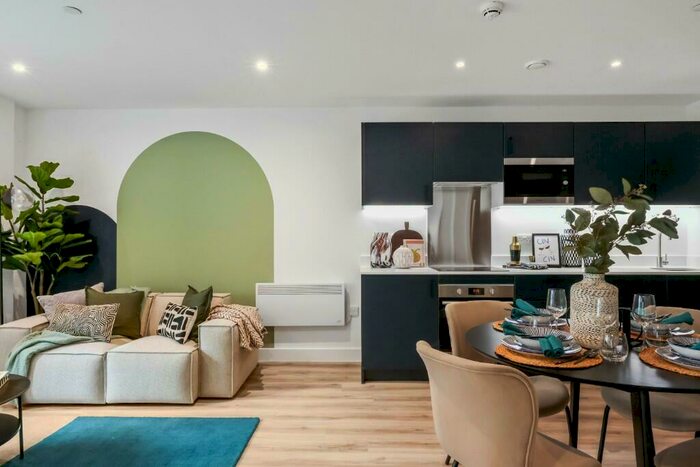 1 Bedroom Apartment To Rent In Soyo Square, Leeds, West Yorkshire, LS2