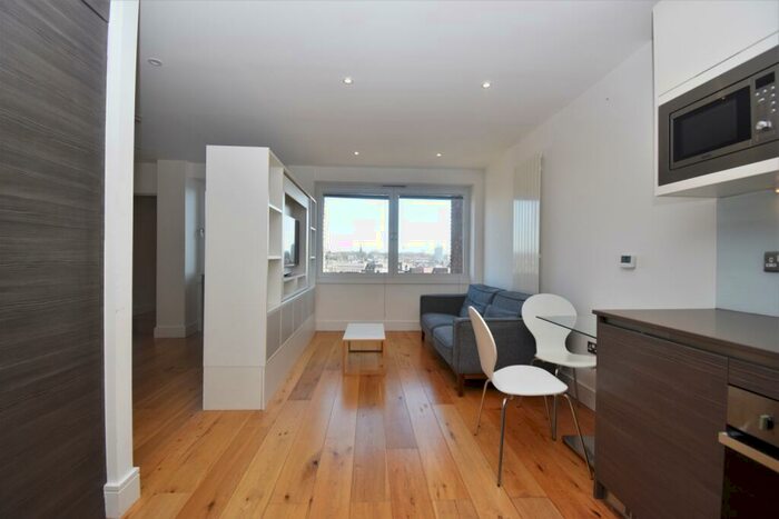 Studio To Rent In Molesworth Street London, SE13