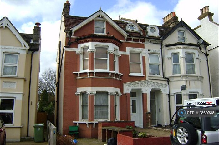 1 Bedroom Flat To Rent In Elmers End Road, London, SE20