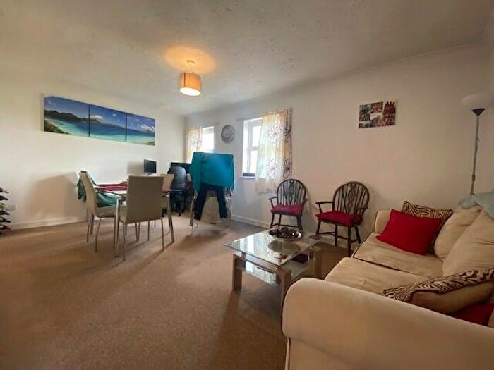 1 Bedroom Apartment To Rent In Holyoake Court, Whitehill Road, CB5