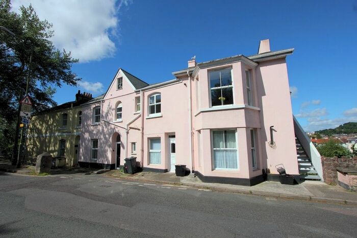 2 Bedroom Flat To Rent In Sol-Y-Mar, Roundham Road, Paignton, Devon, TQ4