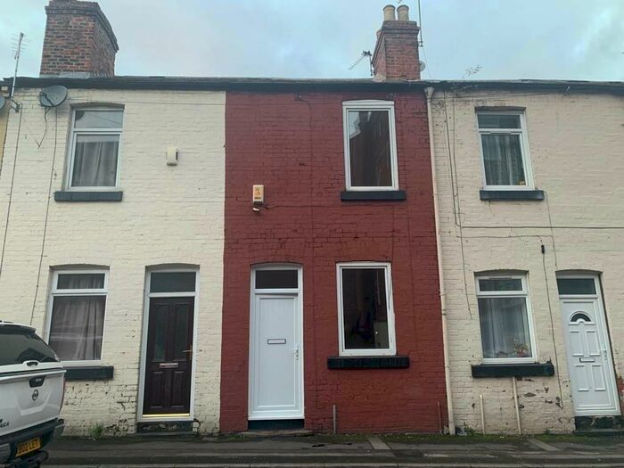 2 Bedroom House To Rent In Crookes Street, Barnsley, S70