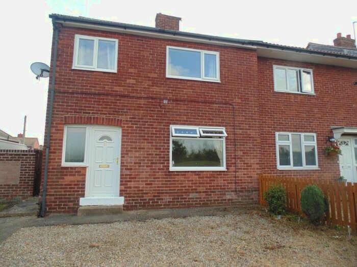 3 Bedroom Semi-Detached House To Rent In St. Ives Place, Murton, Seaham, SR7