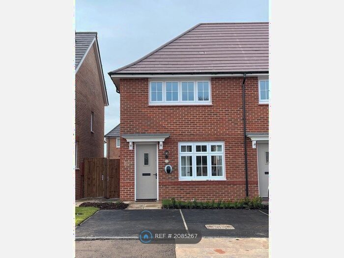 2 Bedroom End Of Terrace House To Rent In Bracken Crescent, Leyland, PR25
