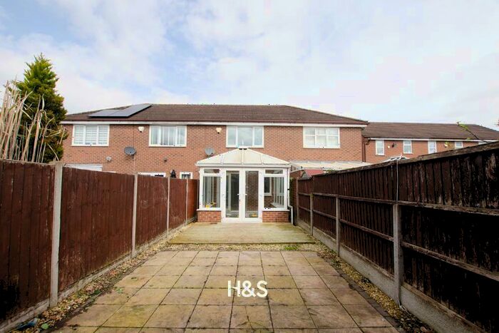 2 Bedroom Terraced House To Rent In Sambourne Drive, Birmingham, B34