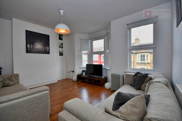 2 Bedroom Maisonette To Rent In Ashenden Road, Hackney, E5