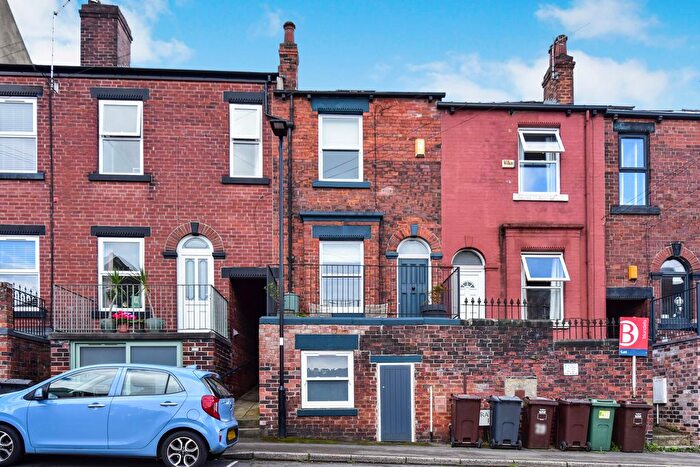4 Bedroom Terraced House For Sale In Ratcliffe Road, Sheffield, S11
