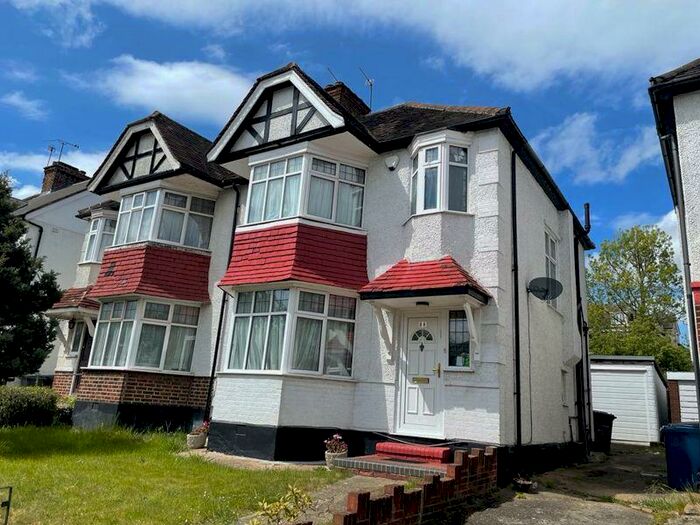 3 Bedroom Semi-Detached House To Rent In Penshurst Gardens, Edgware, HA8