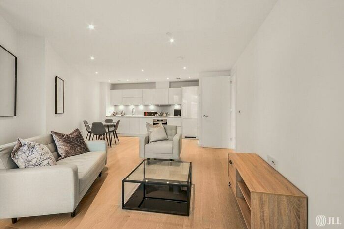 1 Bedroom Flat To Rent In City North West Tower, London, N4