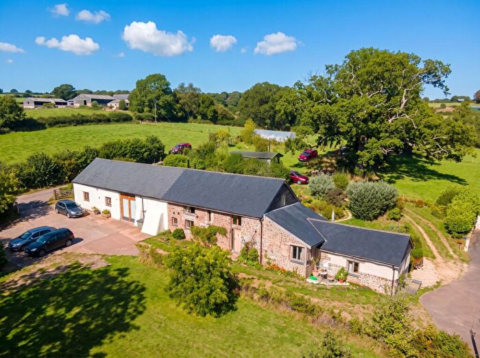 4 Bedroom Barn Conversion For Sale In Templeton, Tiverton, EX16